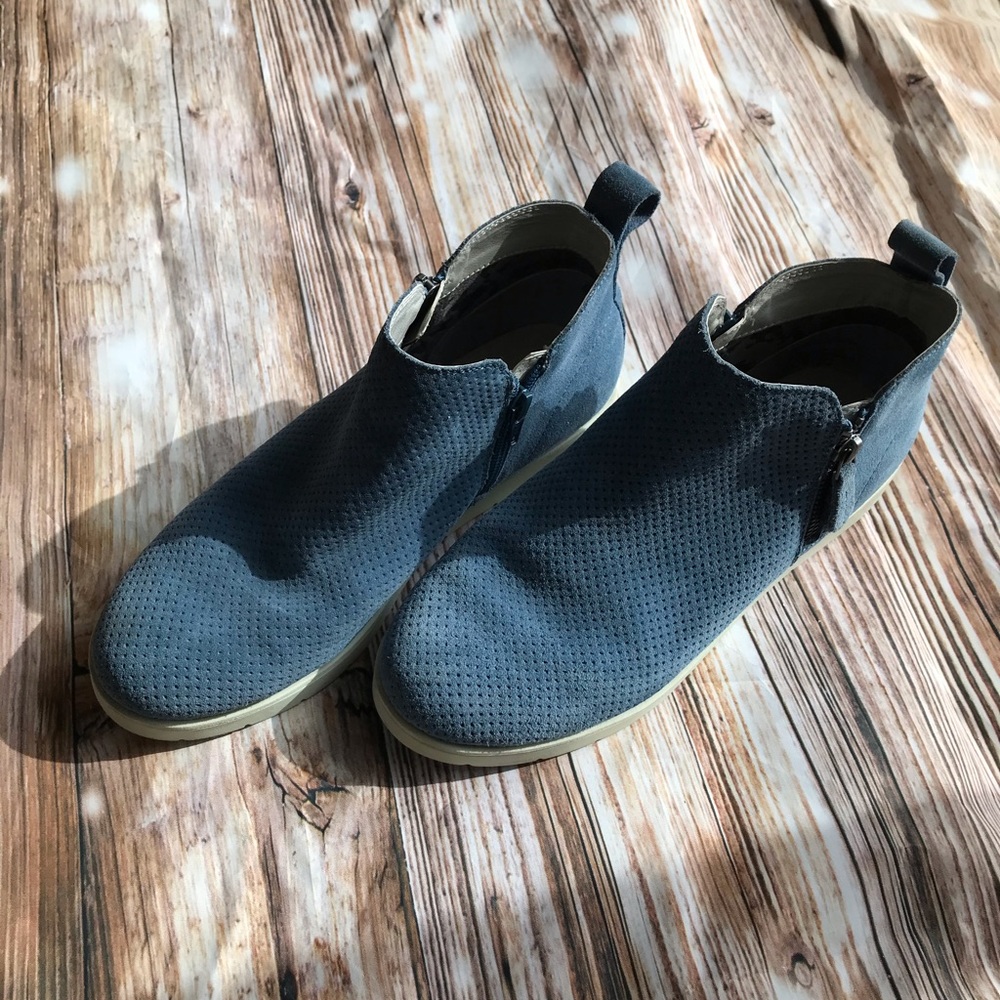 Leather White Mountain size 8